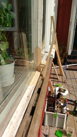 byte av trä på fasta fönster